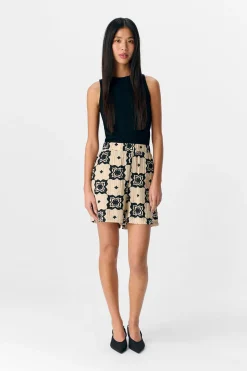 Short Ella Beige