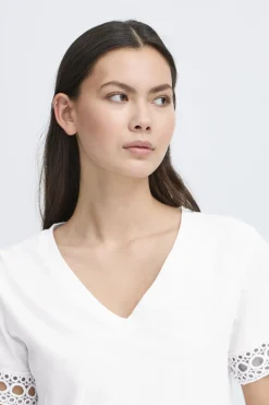 T-shirt Olya Wit
